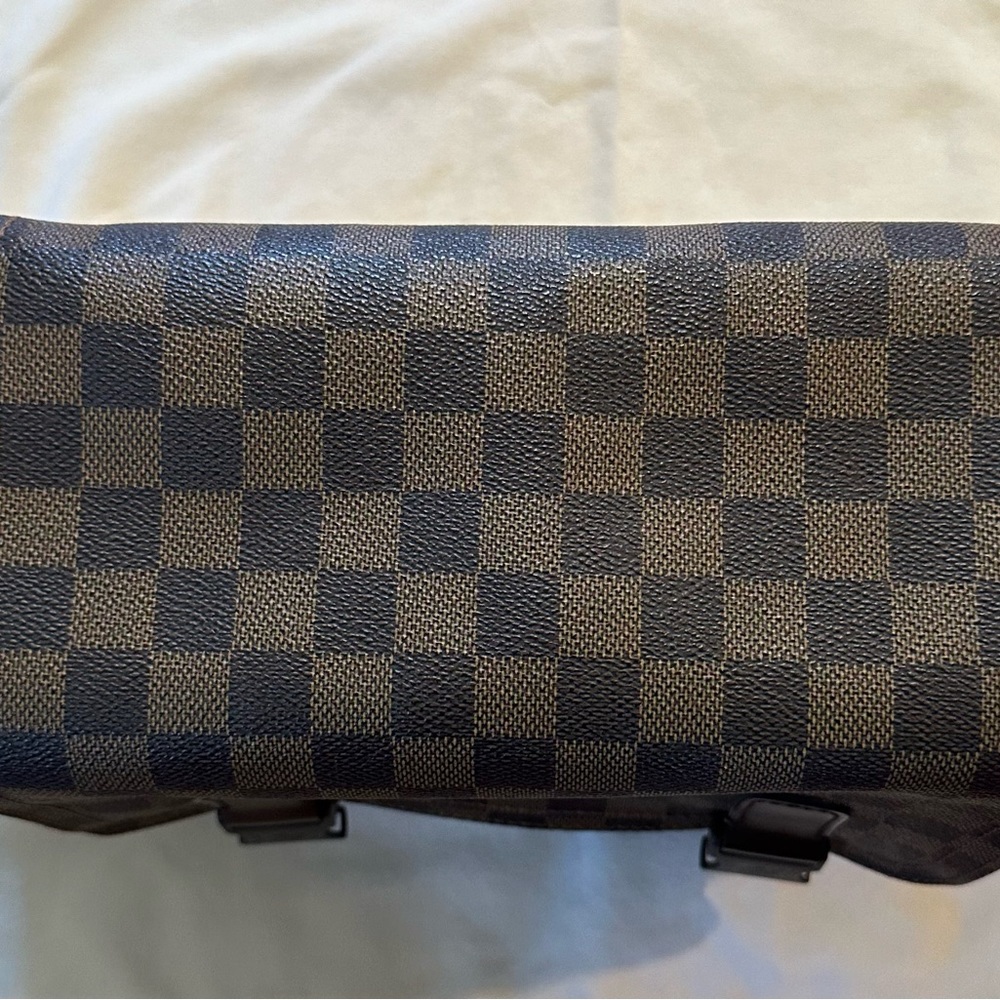 Louis Vuitton Reporter Melville~Vintage - Picture 3 of 14